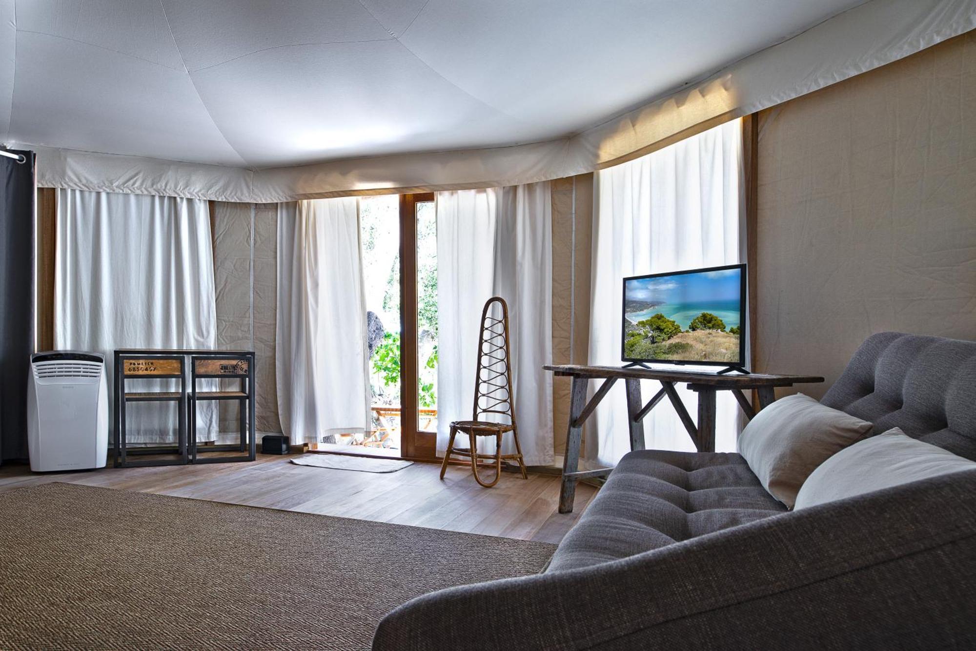 Hmo Glamping & Suites In Vignanotica Mattinata Ngoại thất bức ảnh